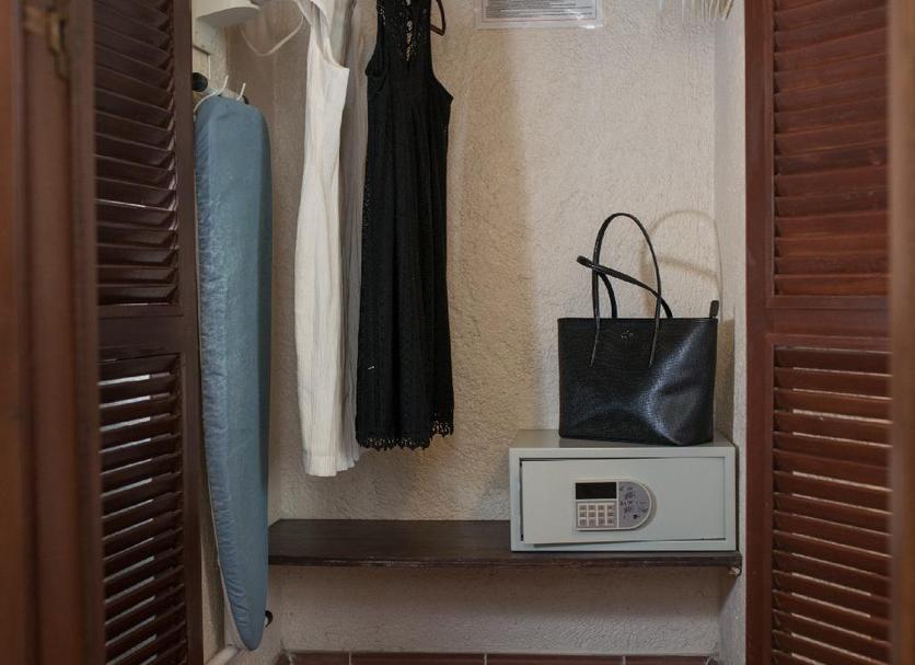 Comodidade do quarto Foto