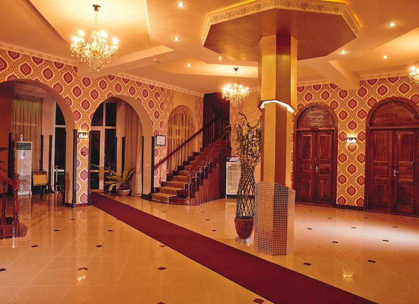 Hall Foto