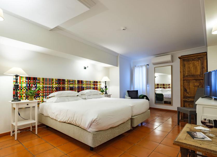 Quarto Foto