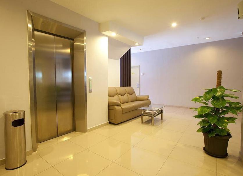Hall Foto