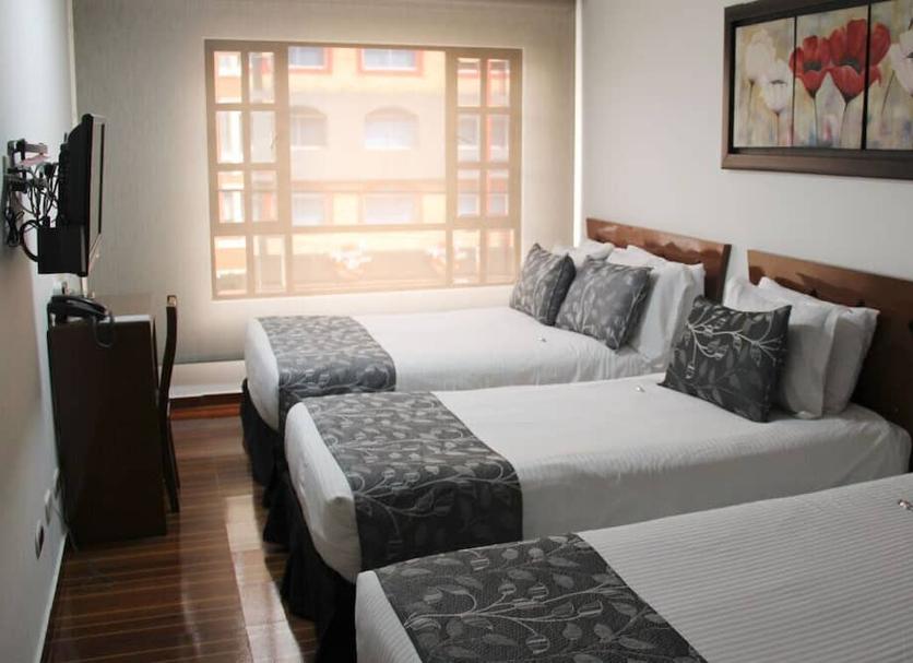 Quarto Foto