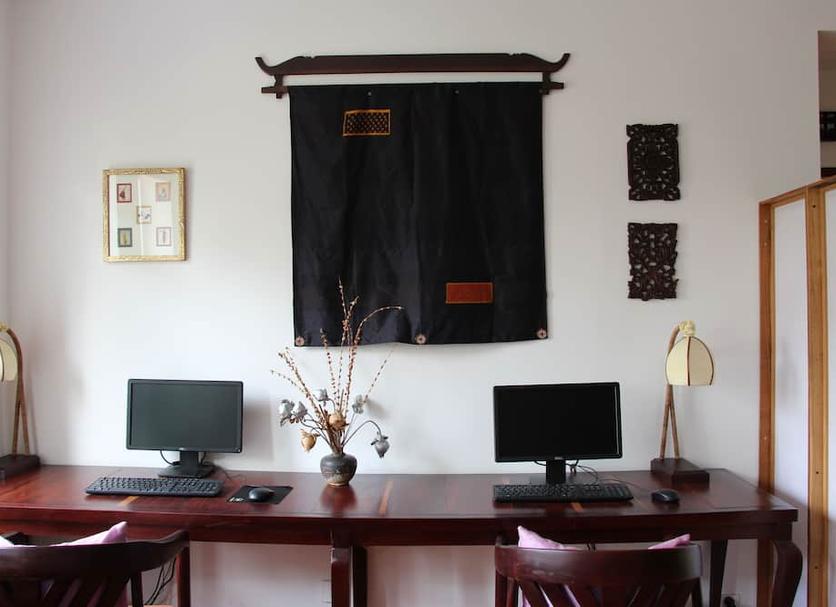 Comodidade do quarto Foto