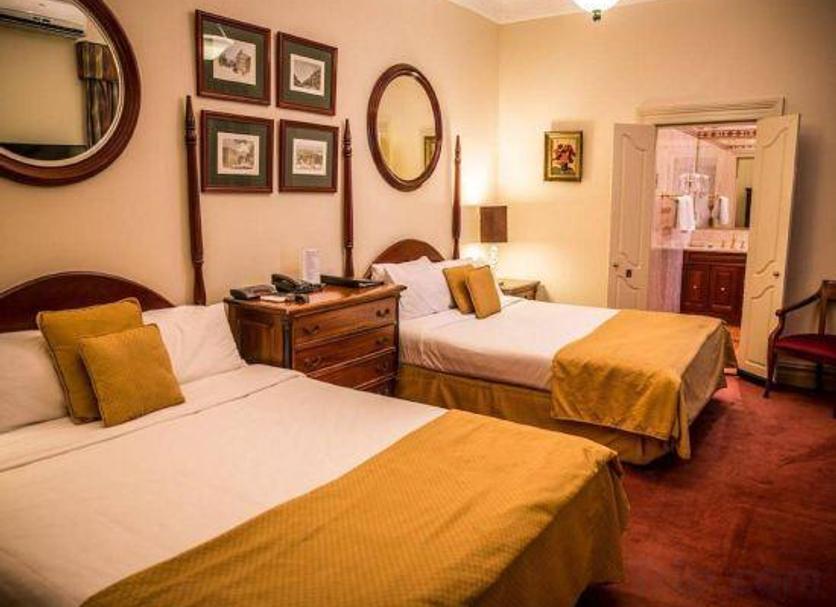 Quarto Foto