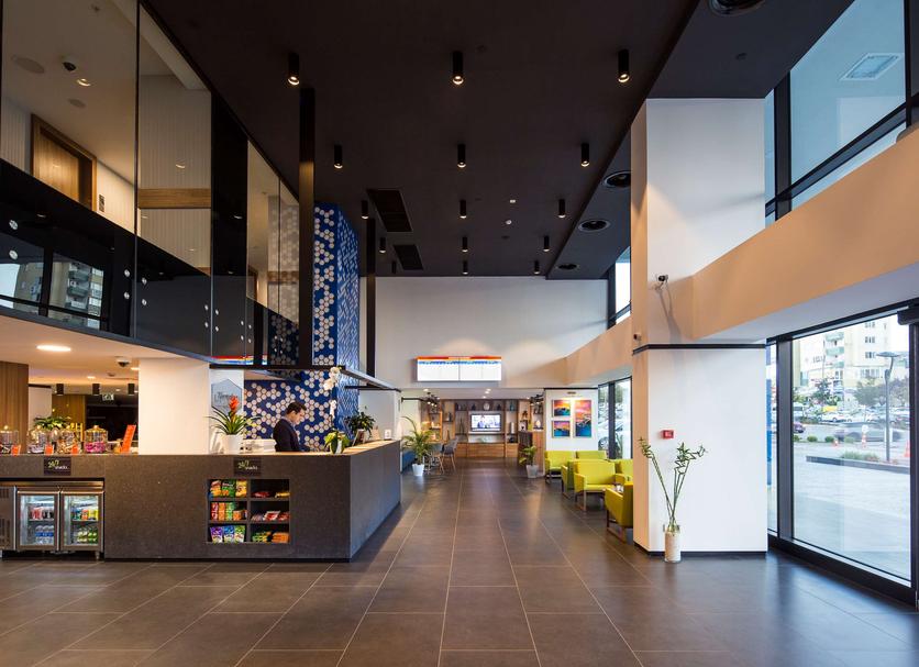 Hall Foto