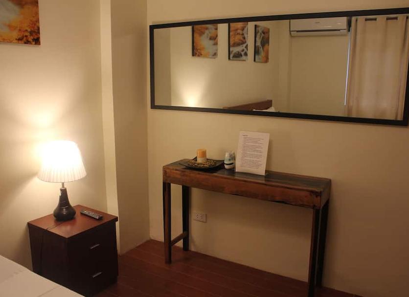 Comodidade do quarto Foto