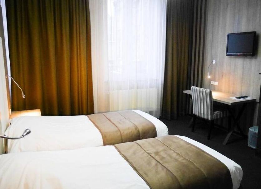 Quarto Foto