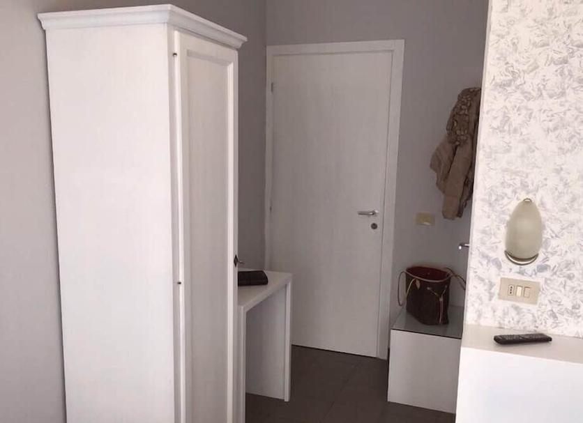 Comodidade do quarto Foto