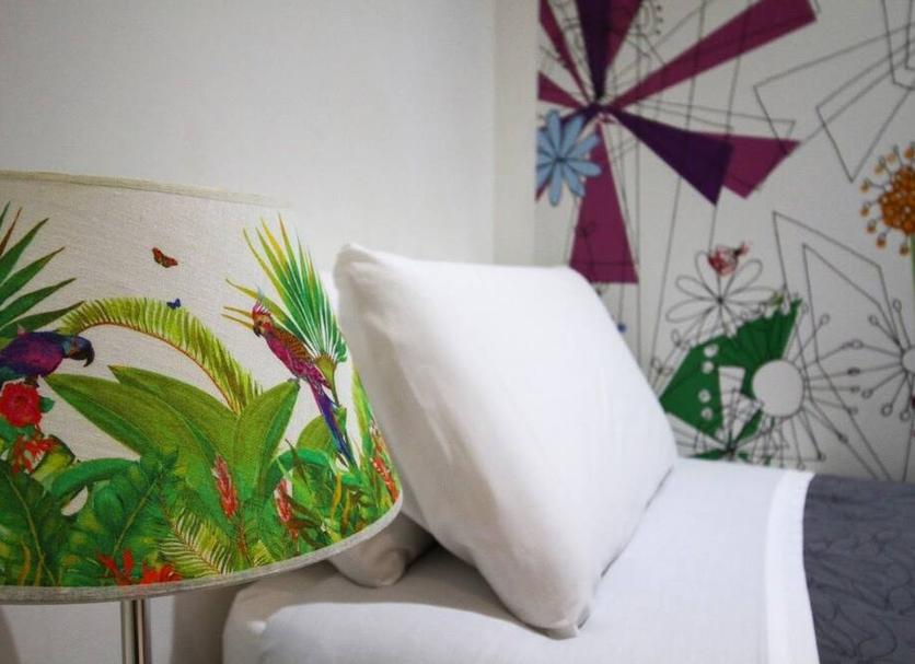 Comodidade do quarto Foto