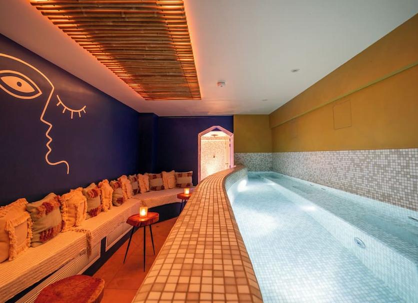 SPA Foto