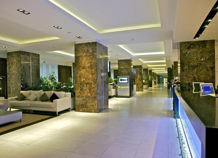 Hall Foto