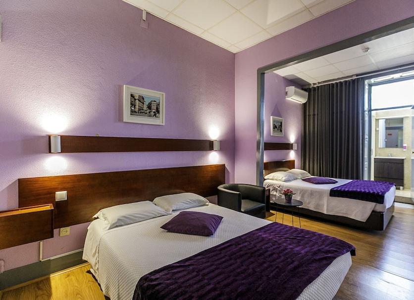 Quarto Foto