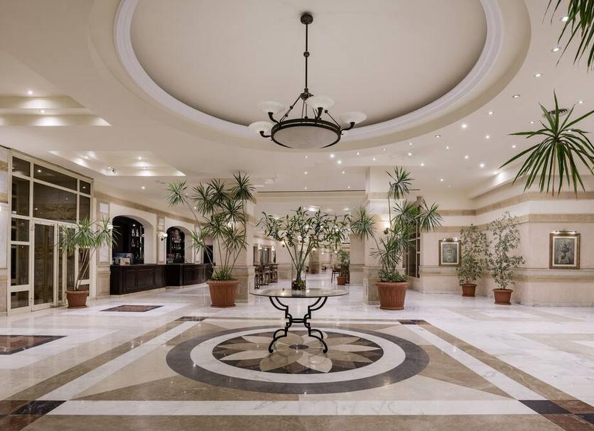 Hall Foto