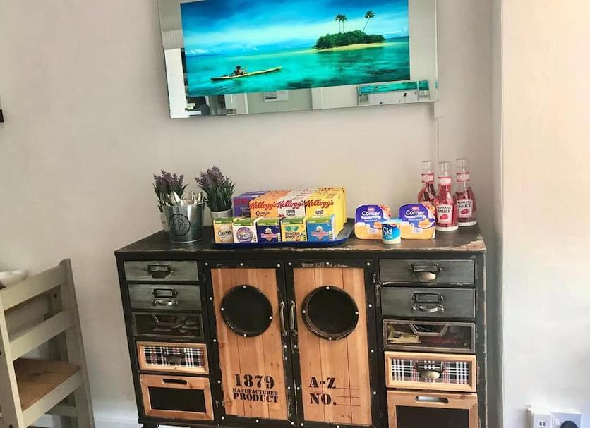 Comodidade do quarto Foto