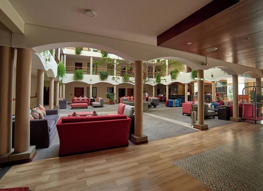 Hall Foto