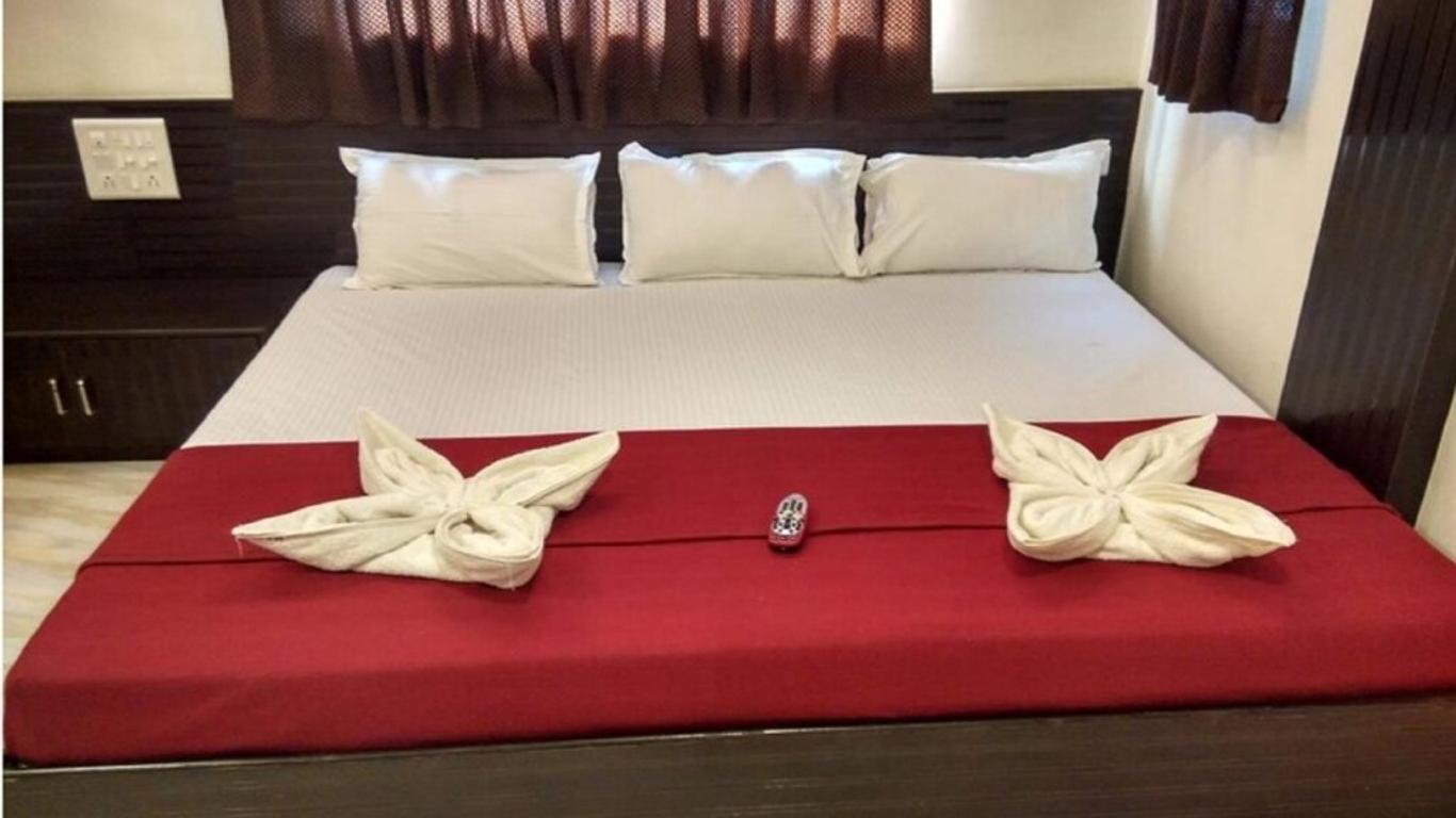 Hotel Silver Moon