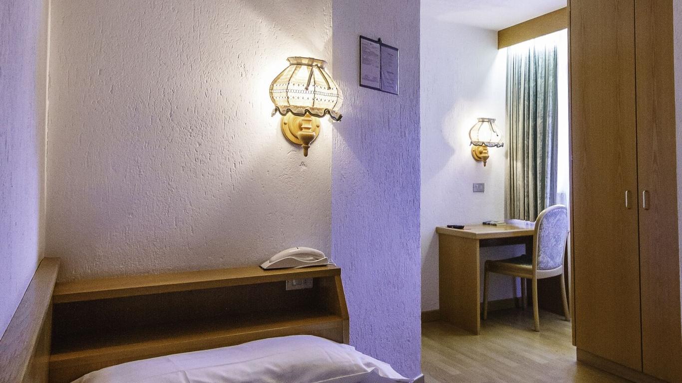 Hotel Ottoz Meublé