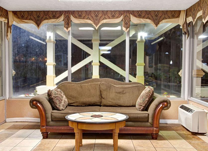 Hall Foto