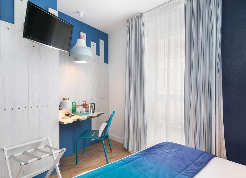 Comodidade do quarto Foto