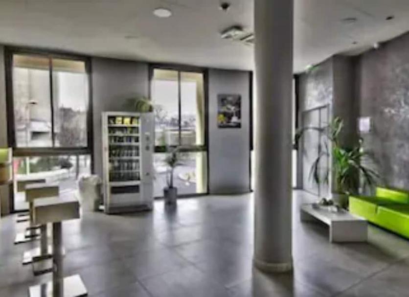 Hall Foto