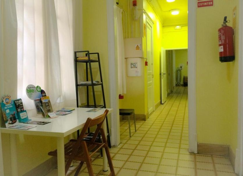 Comodidade do quarto Foto
