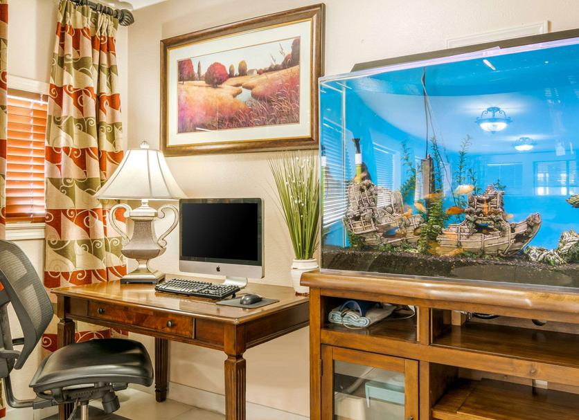 Comodidade do quarto Foto