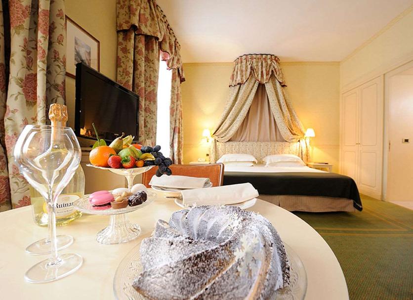 Quarto Foto