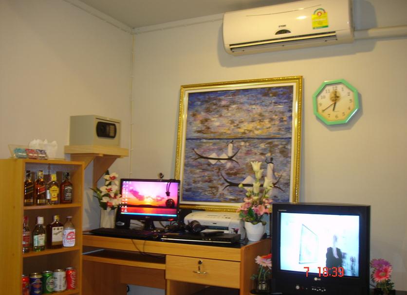 Comodidade do quarto Foto