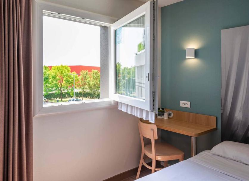 Comodidade do quarto Foto