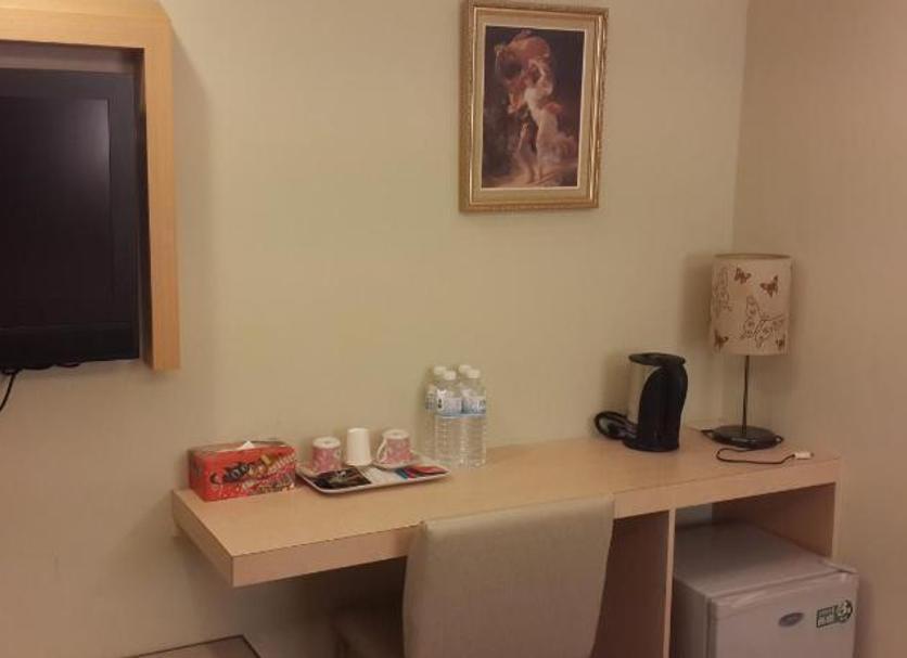 Comodidade do quarto Foto