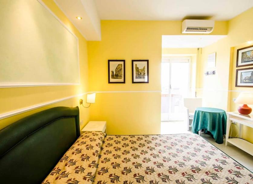 Quarto Foto