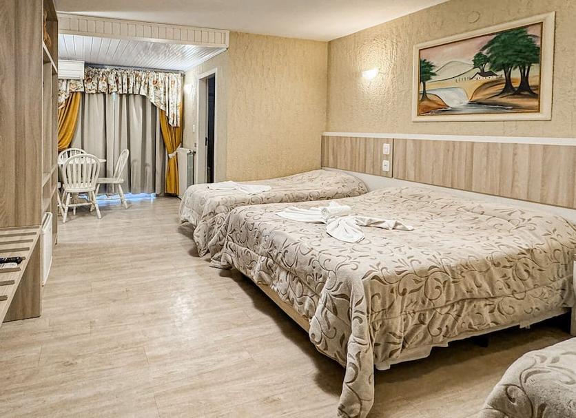 Quarto Foto