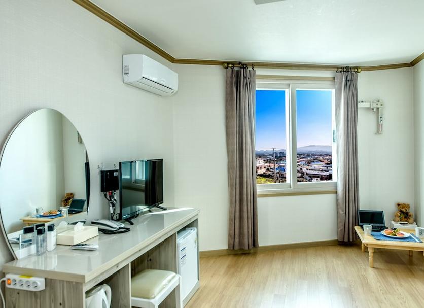 Comodidade do quarto Foto