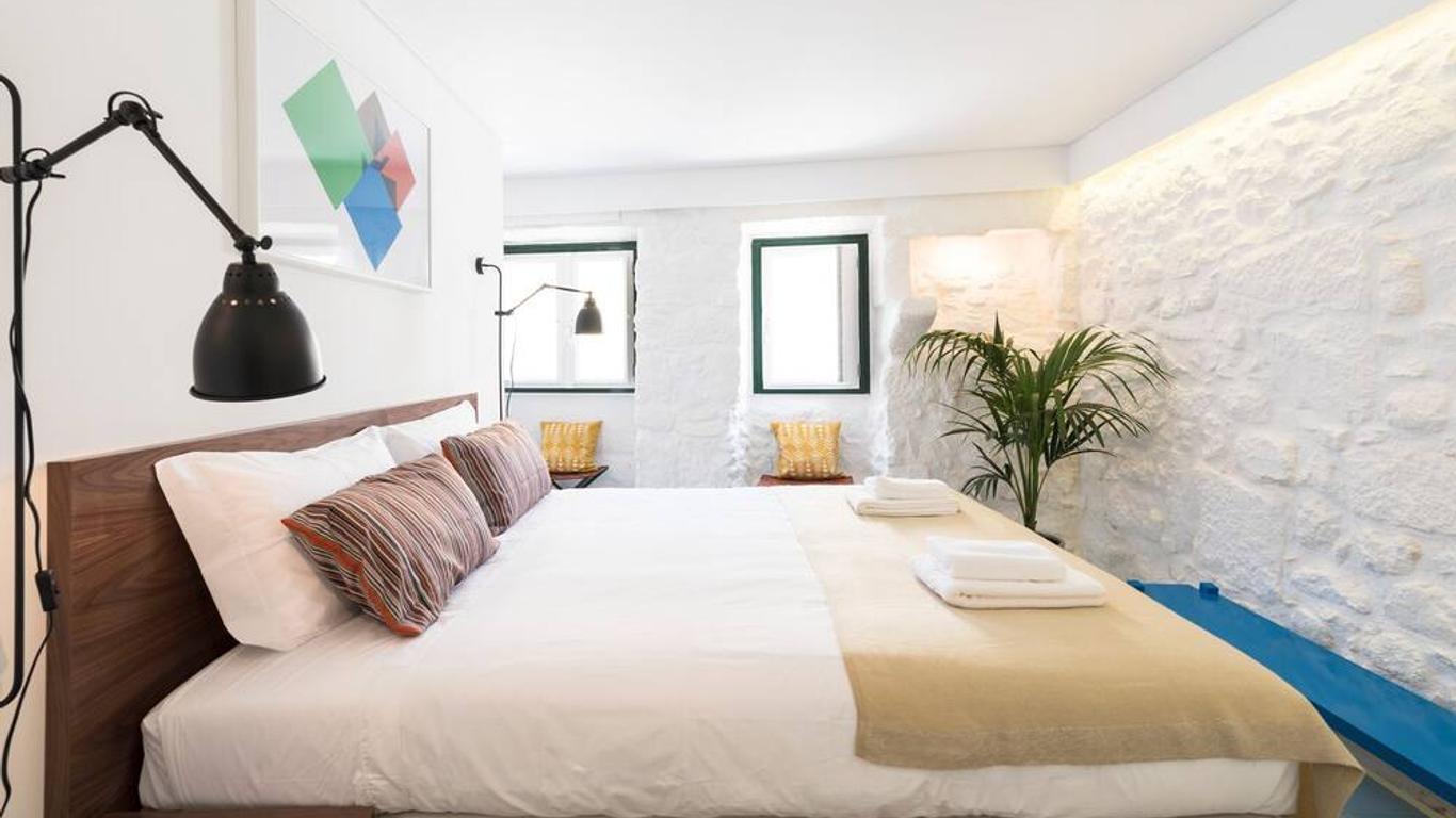 Arco Apartments