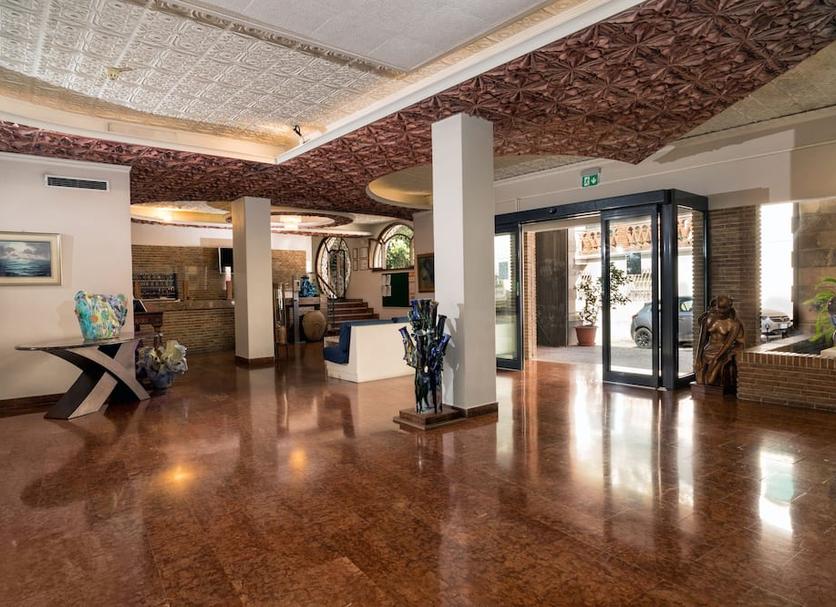 Hall Foto