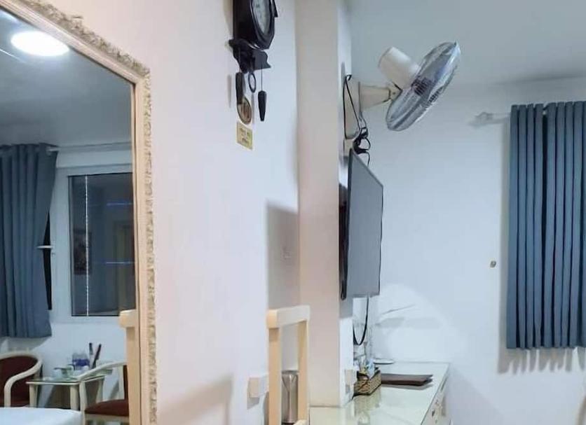 Comodidade do quarto Foto