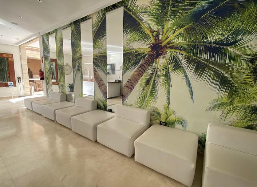 Hall Foto