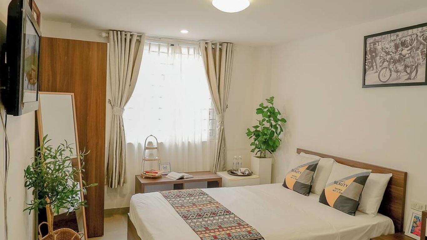 Grad Galaxy Boutique Hotel