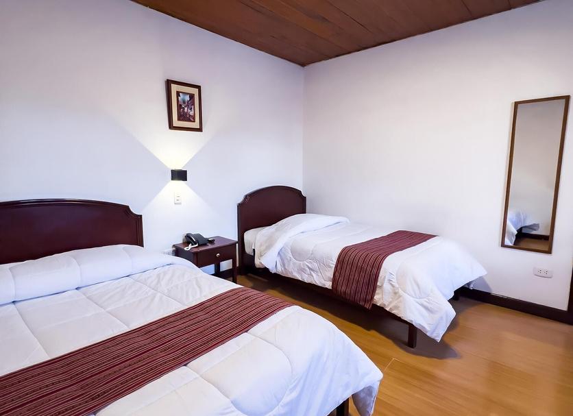 Quarto Foto