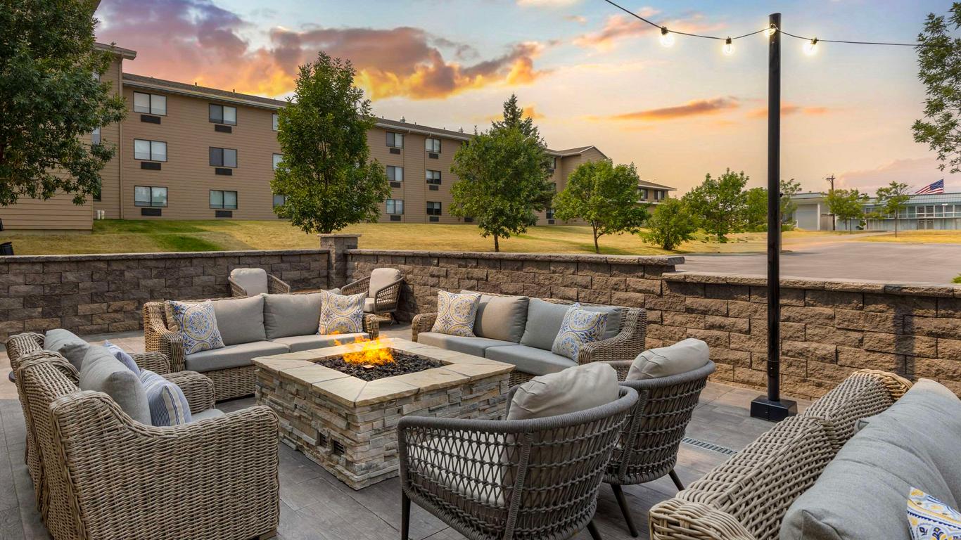 Comfort Inn and Suites Rapid City near Mt Rushmore