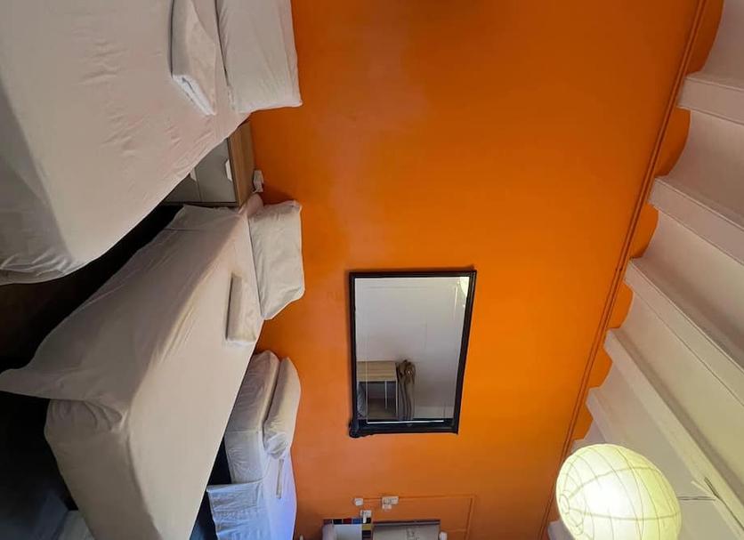 Comodidade do quarto Foto