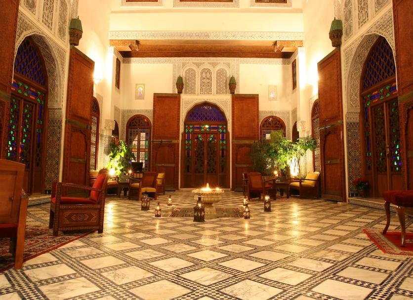Hall Foto