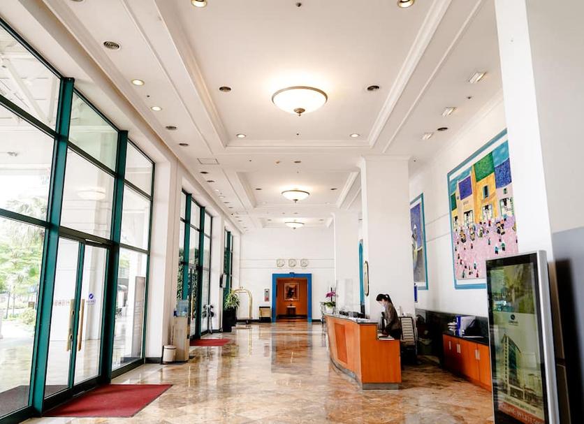 Hall Foto