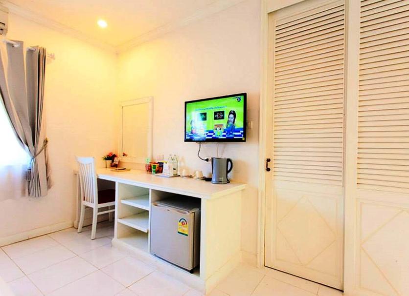 Comodidade do quarto Foto