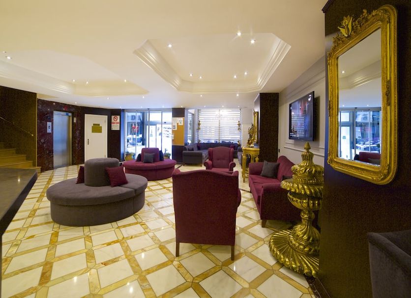 Hall Foto