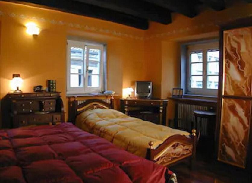 Quarto Foto