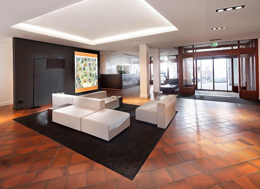 Hall Foto