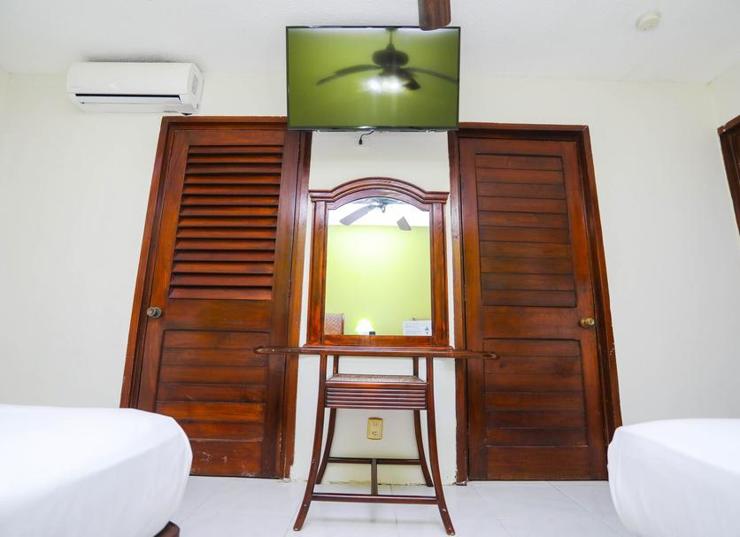 Comodidade do quarto Foto