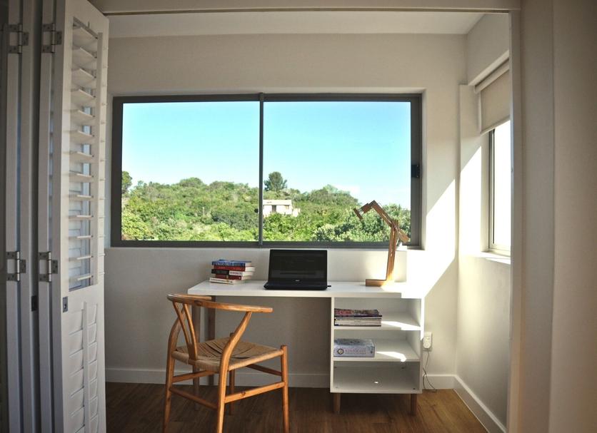 Comodidade do quarto Foto