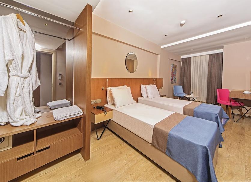 Quarto Foto
