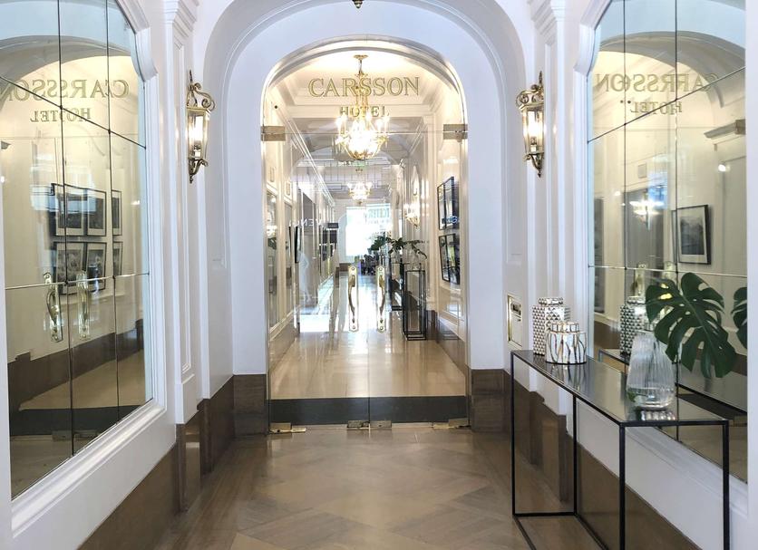 Hall Foto